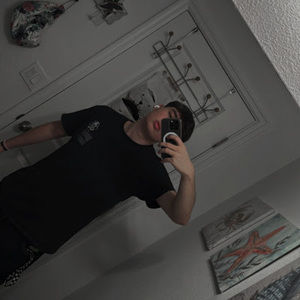 Meet your Posher, Victor